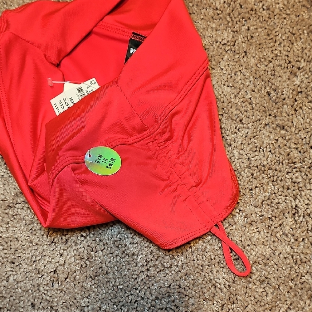 Pink Gym To Swim Red Shorts Bottoms Scrunch Sides Victoria's Secret New NWT E8 - Picture 3 of 4